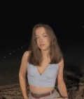 Rencontre Femme : Алина, 18 ans à Ukraine  Киев